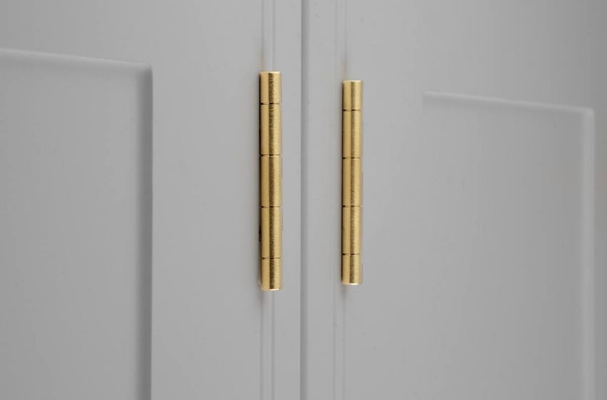 Category Kitchen Cabinet Hinges and Accessories