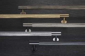 Picture of Knurled Pull Cabinet Handle - Satin Brass - FTD700SB