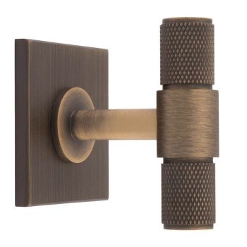 Knurled T-Bar Knob on Backplate in Antique Brass - BP701AB40AB