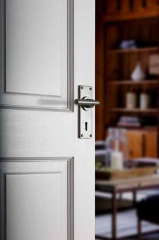 Padstow Grey Locking Door Handle