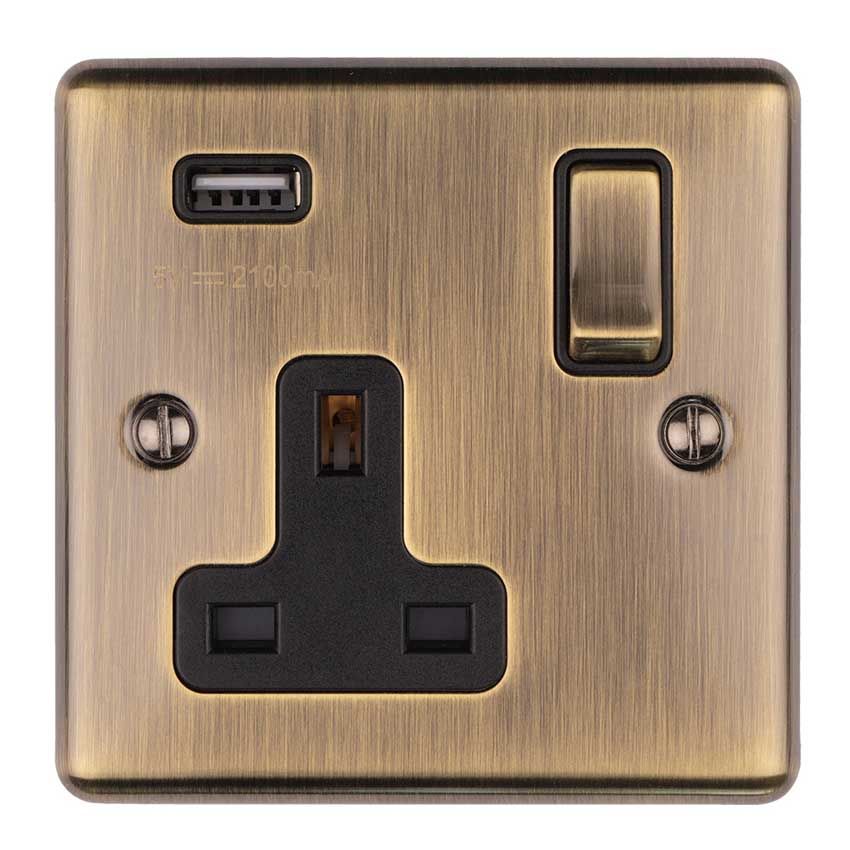 Picture of 1 Gang 13Amp Switched Single Socket With 2.1 Amp Usb Outlet In Antique Brass - EN1USBABB