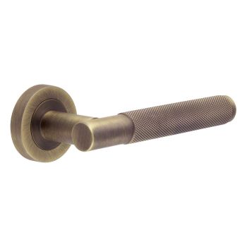 Picture of Knurled Door Handle in Antique Brass - JV850AB