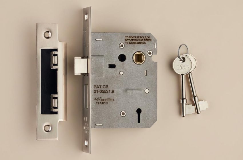 Category Sash / Dead Locks