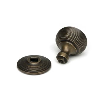 Picture of Beehive Centre Door Knob - 52161