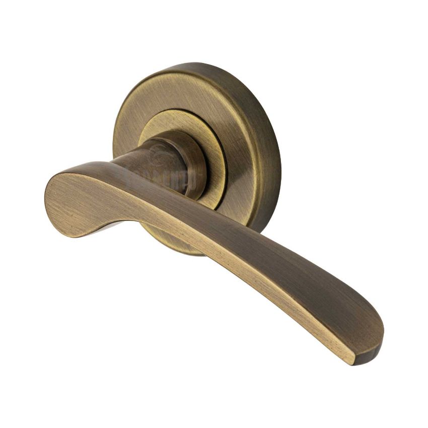 Picture of Arcadia Door Handle on Round Rose- SC-5380-AZ