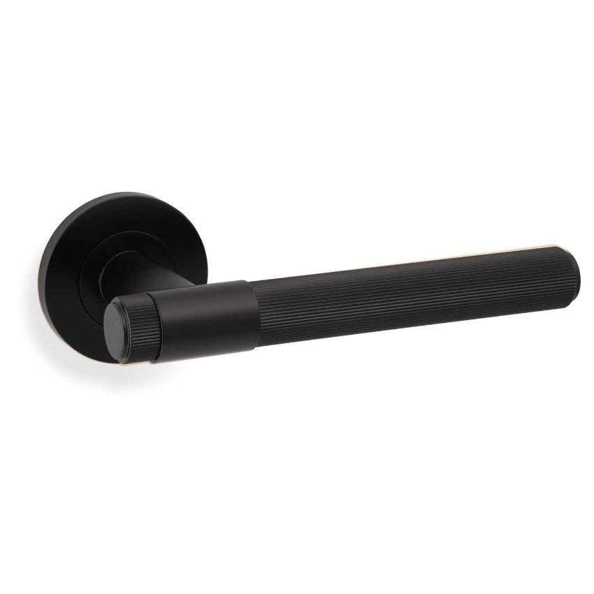 Picture of Kingston Reeded Lever on Round Rose - Black - AW242BL