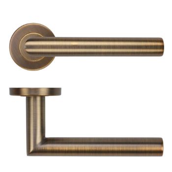Picture of Mitred Door Handle In Antique Brass - ZCS2010G3AB