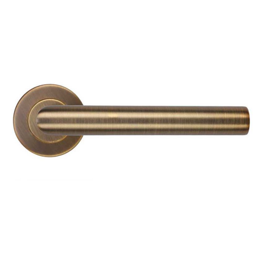 Picture of Mitred Door Handle In Antique Brass - ZCS2010G3AB