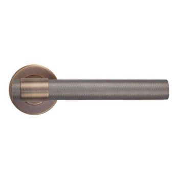 Picture of Knurled Lever on Round Rose In Antique Brass - ZCS2190G3AB
