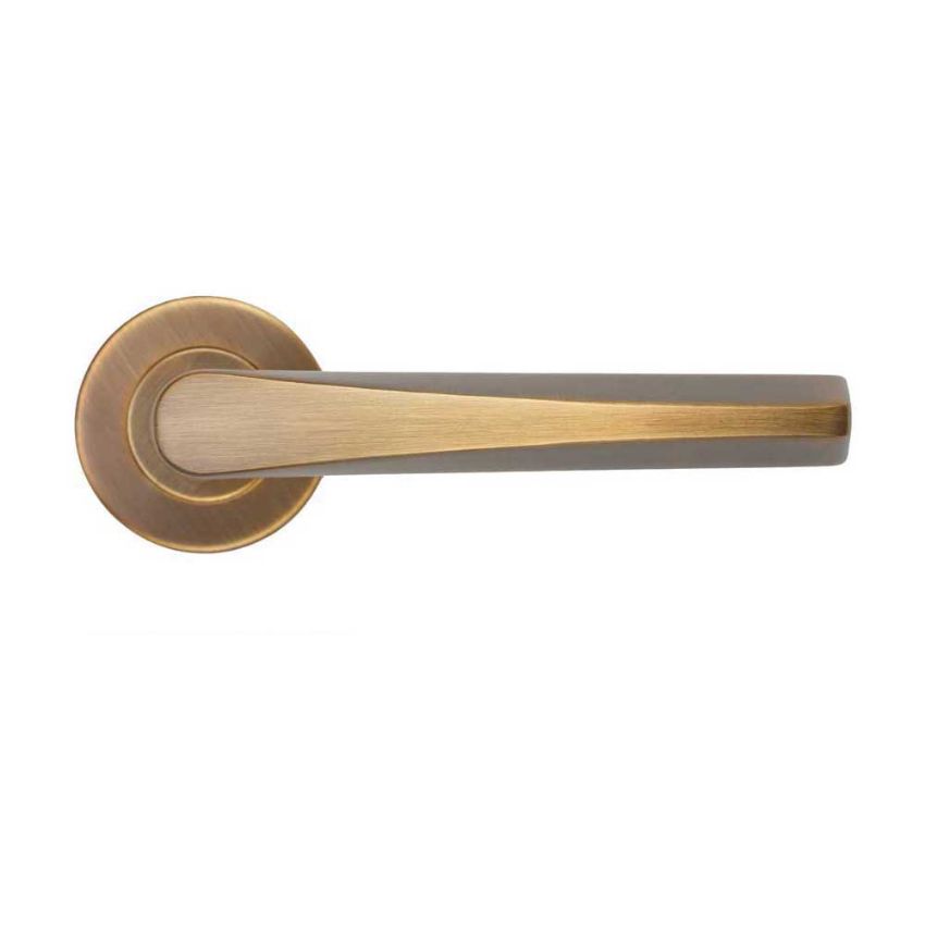 Picture of Designer Lever On Round Rose In Antique Brass - ZCS2170G3AB