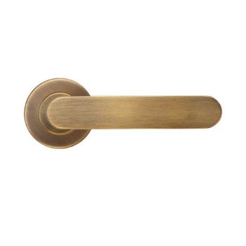 Picture of Atlas Lever On Round Rose In Antique Brass - ZCS2090G3AB