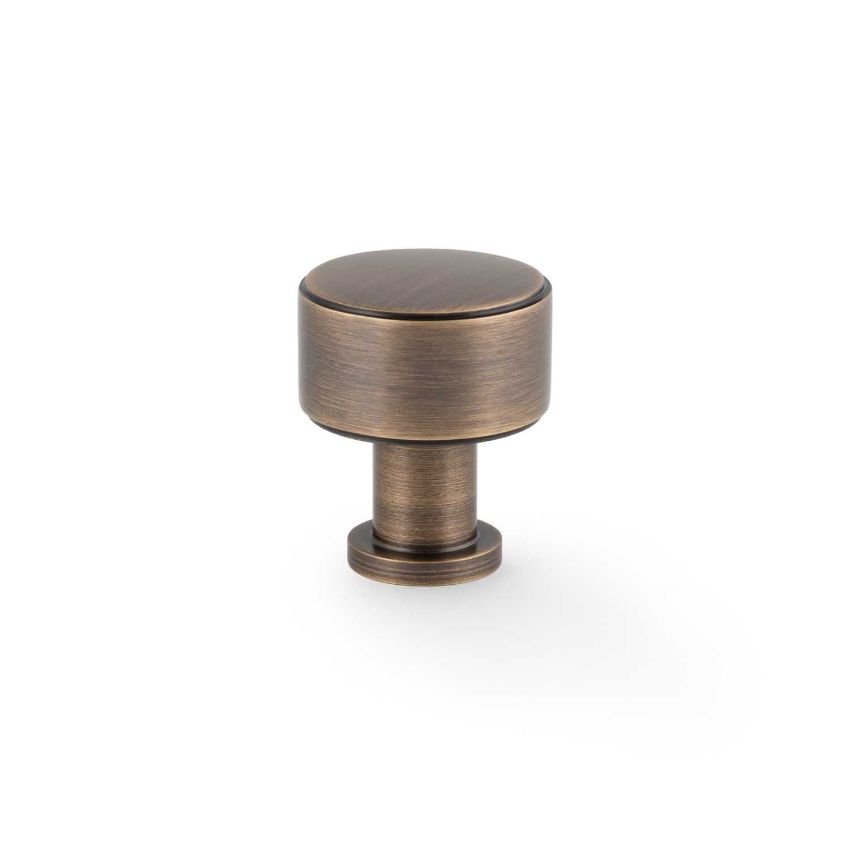 Picture of Lucia Plain Cupboard Knob In Antique Brass - AW807p-AB